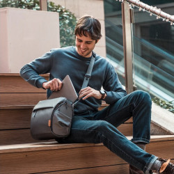 PGYTECH CB-043 ONEGO SHOULDER BAG 10L OBSIDIAN BLACK