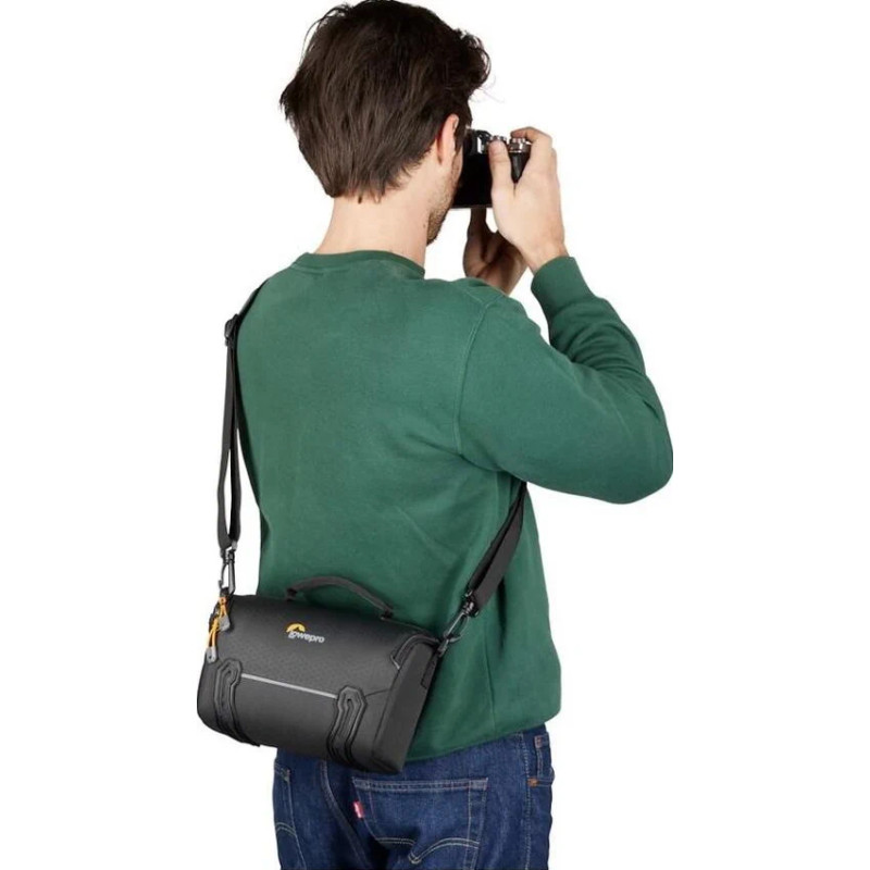 LOWEPRO 37452 BORSA SH 160 III NERA