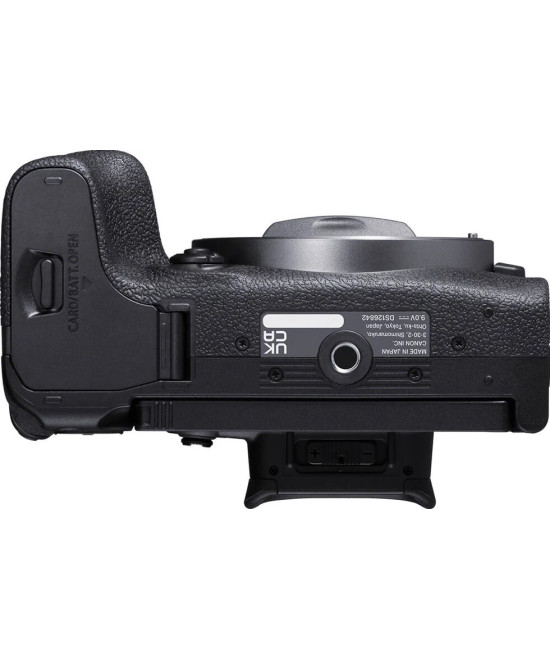 EOS R10 + RF-S 18-150mm f/3.5-6.3 IS STM