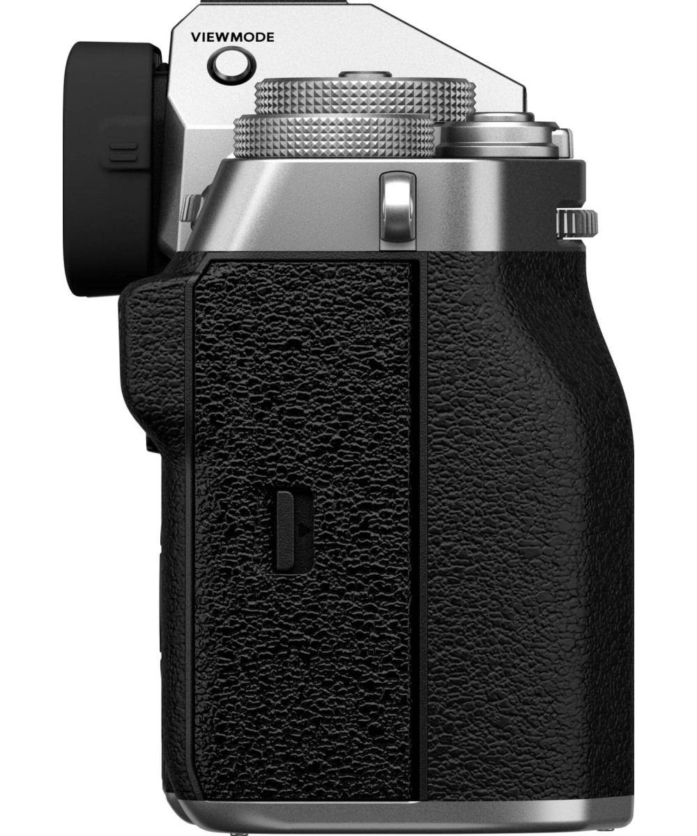 X-T5 Silver + XF 16-50mm f/2.8-4.8 R LM WR