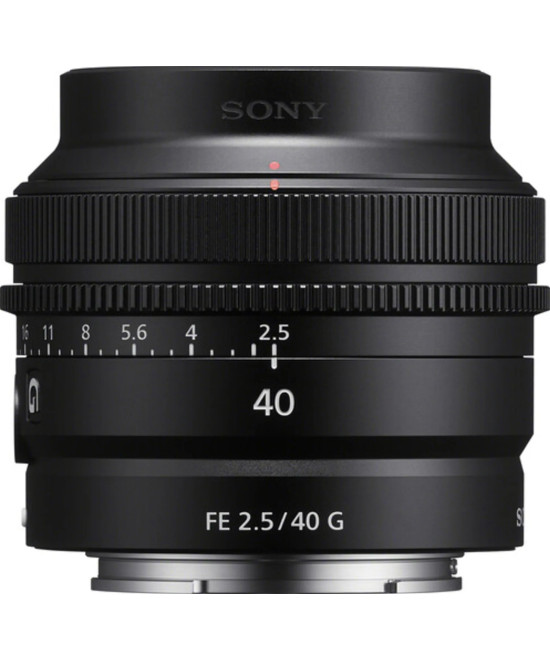 FE 40mm f/2.5 G
