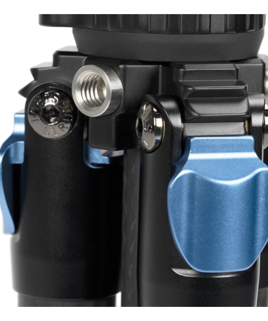 ST-124 Treppiede Standard Series Carbonio