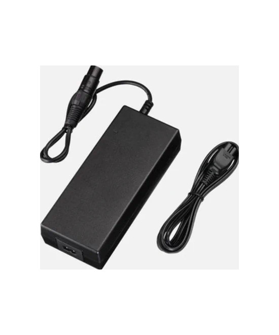 AC-E19 adattatore e invertitore Nero