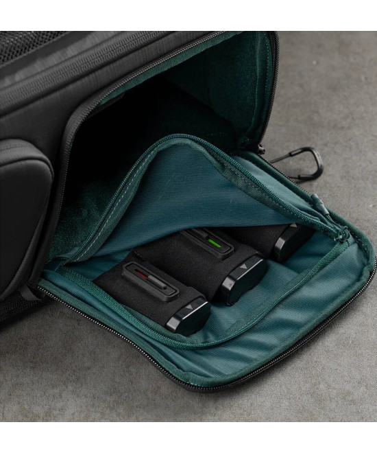 OneMo 2 25L Space Black