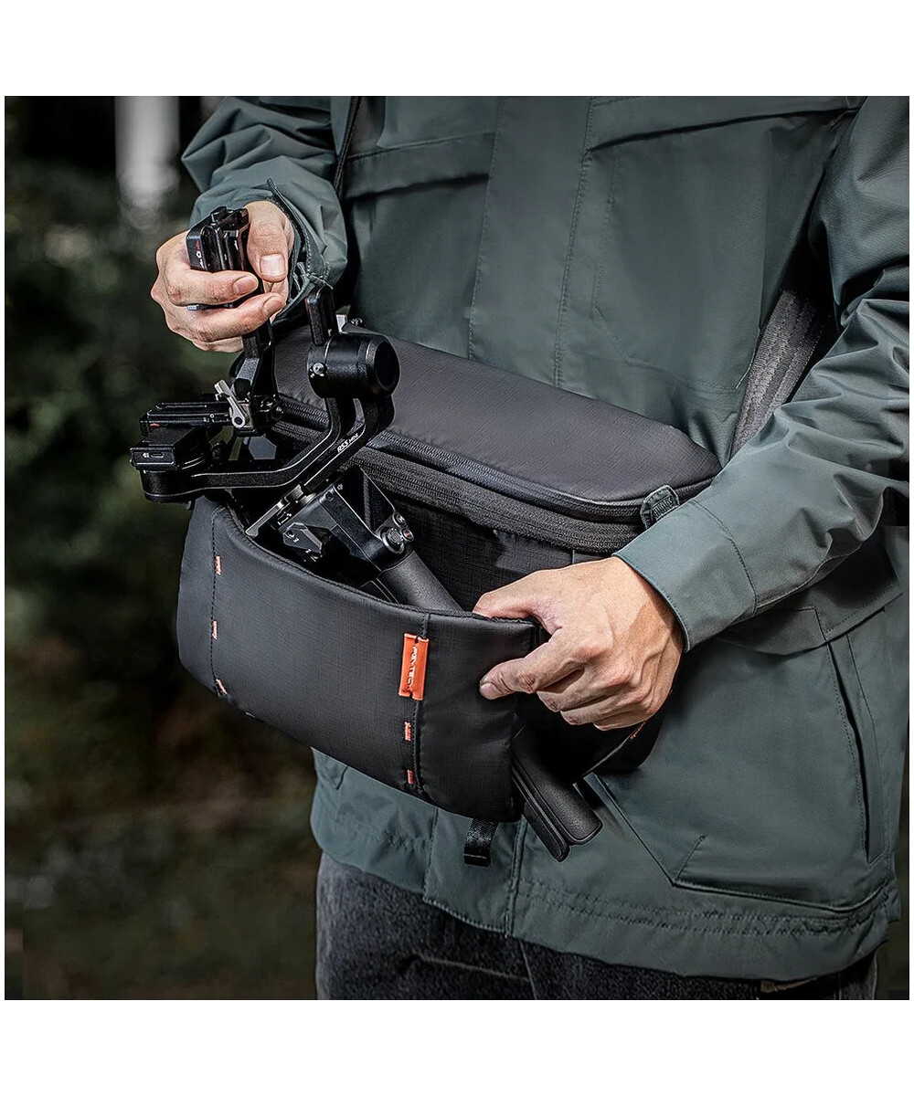 OneMo Sling 11L Space Black