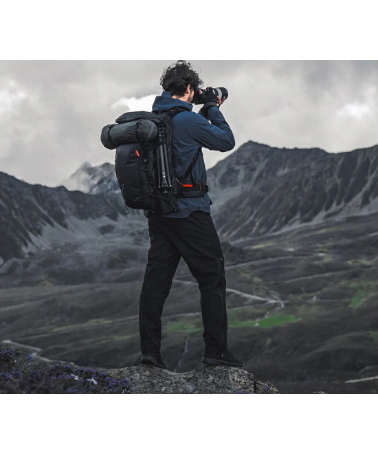 OnePro Flex Backpack Space Black, 30L + Camera Insert M