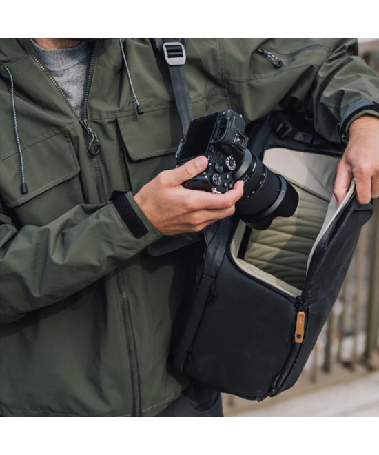 OneGo 2 Backpack Matte Black 20Lt