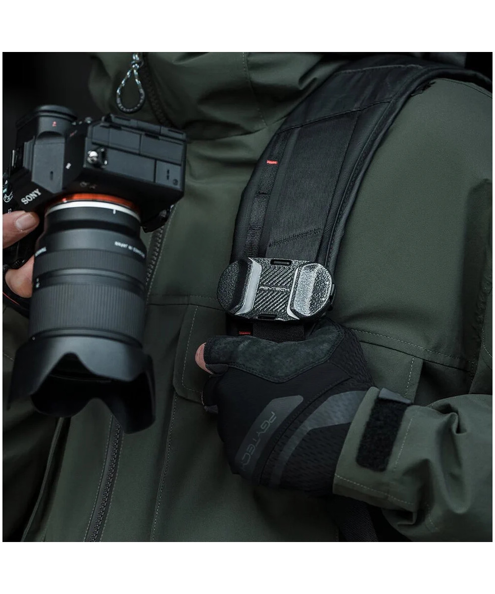 Beetle Camera Clip V2 - Aggancio rapido per spallaccio zaino / cintura con piastra inclusa Arca Swiss - Scatola Aperta