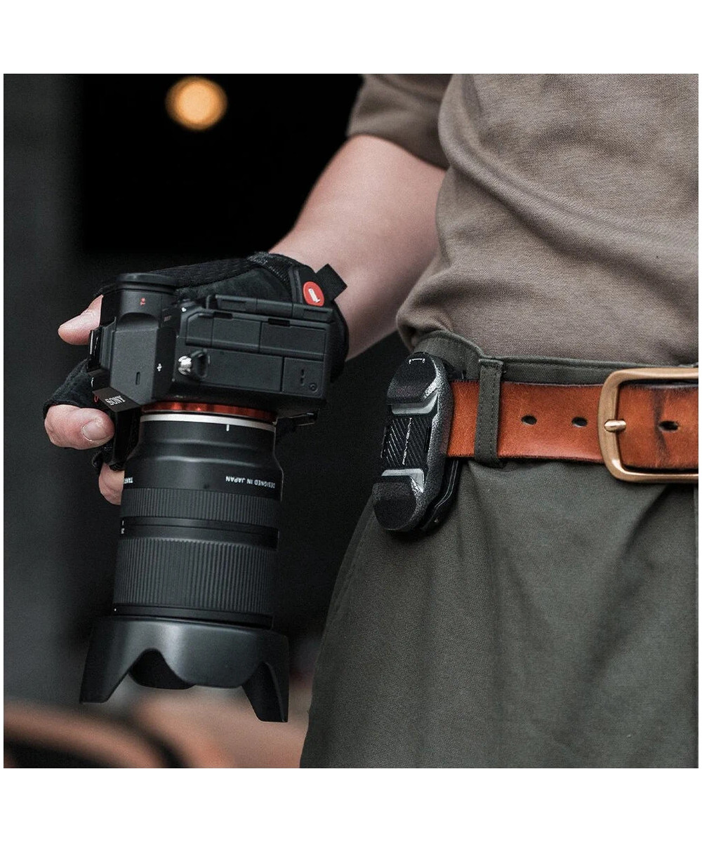 Beetle Camera Clip V2 - Aggancio rapido per spallaccio zaino / cintura con piastra inclusa Arca Swiss - Scatola Aperta