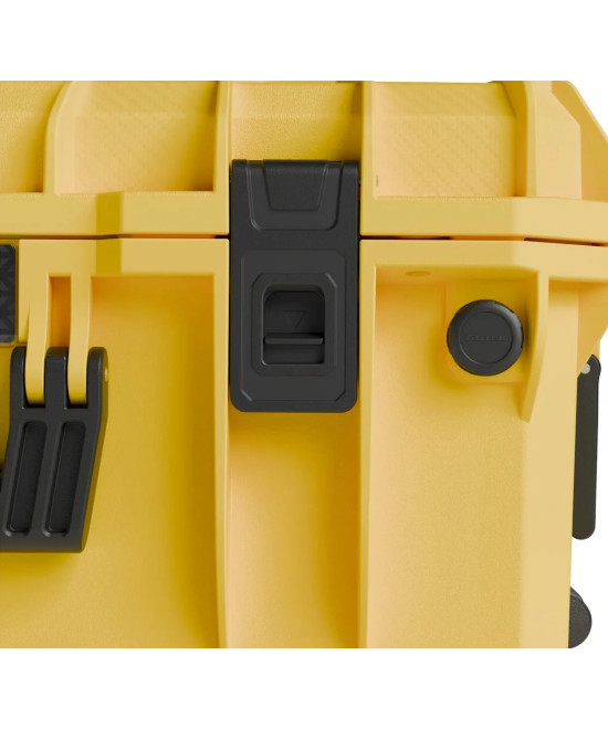 TORTOISE T-300 20 INCH CARRY-ON PROTECTOR CASE (YELLOW)