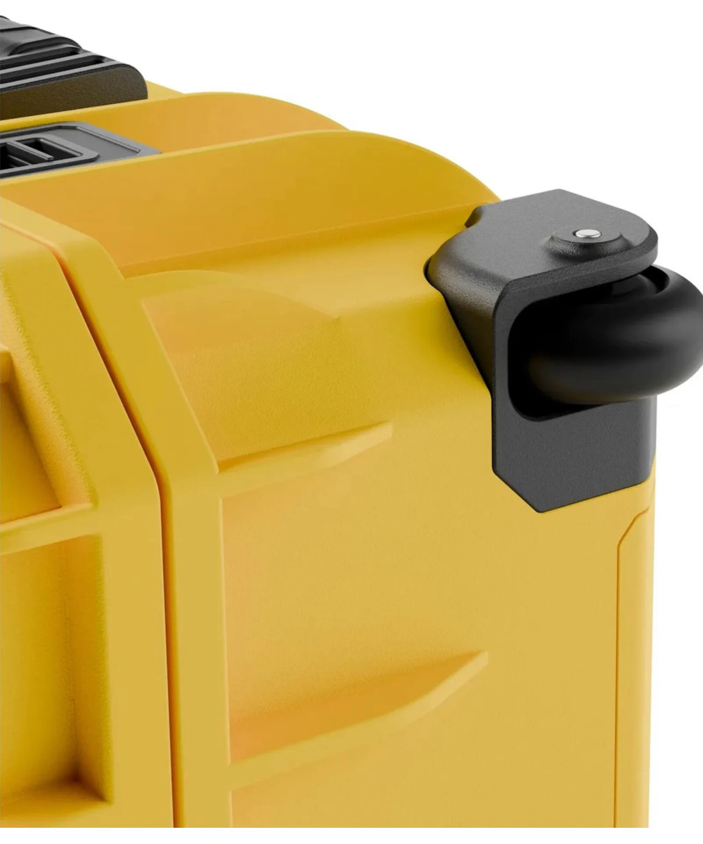 TORTOISE T-300 20 INCH CARRY-ON PROTECTOR CASE (YELLOW)