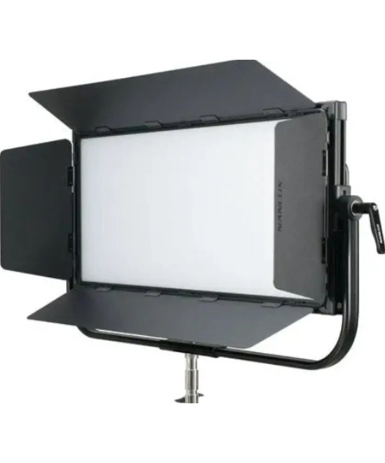 TK-200 Pannello Led Soft Daylight 240W con Barndoor