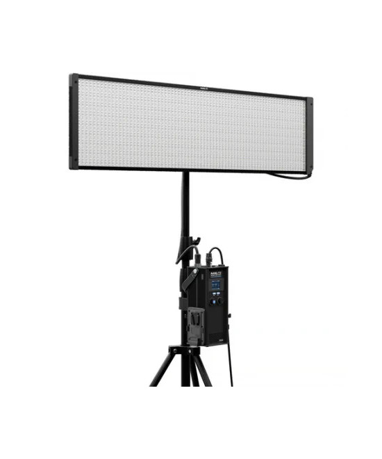 Pavoslim 240CL LED RGBWW PANEL