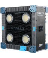 MATRIX 2500C LED FULL-COLOR MULTI-SOURCE SPOT LIGHT WITH FLIGHT CASE