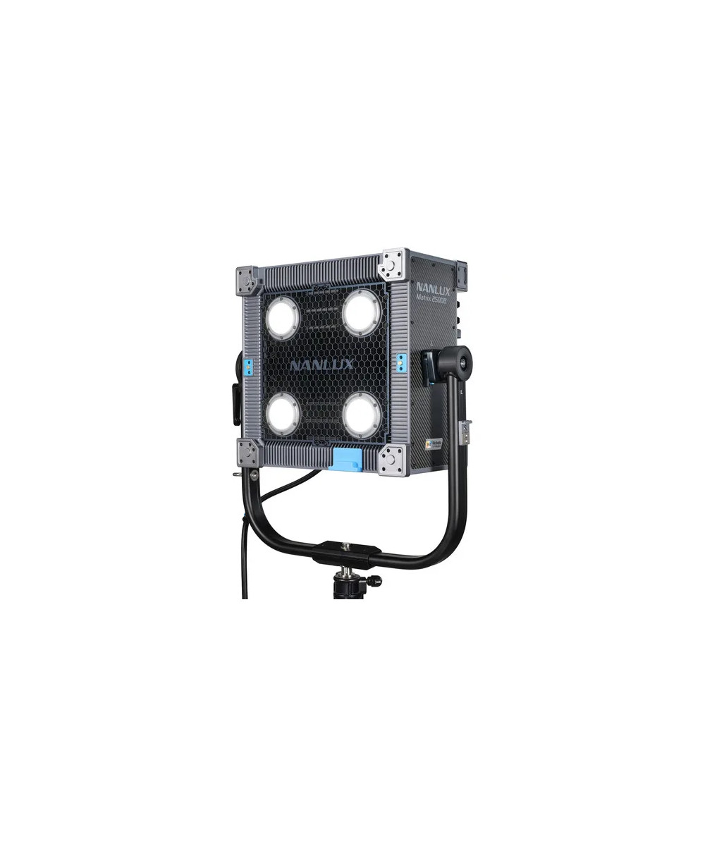 MATRIX 2500B LED BI-COLOR MULTI-SOURCE SPOT LIGHT WITH FLIGHT CASE