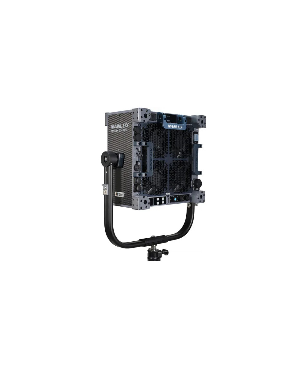 MATRIX 2500B LED BI-COLOR MULTI-SOURCE SPOT LIGHT WITH FLIGHT CASE