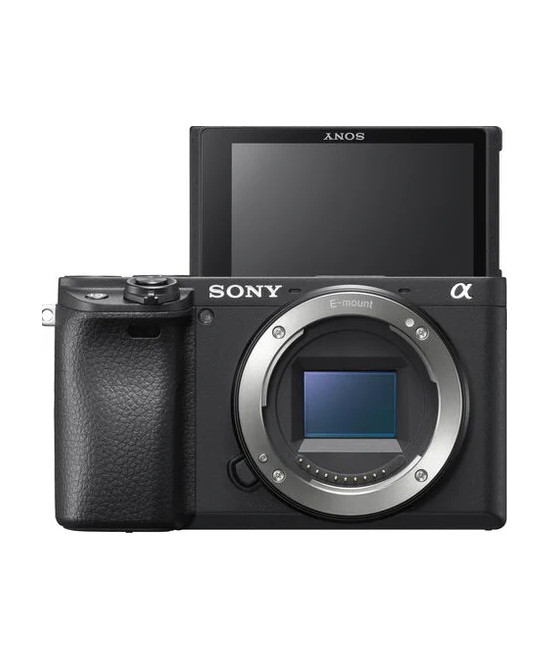 Alpha 6400 + SEL-P 16-50mm f/3.5-5.6 OSS II Nera