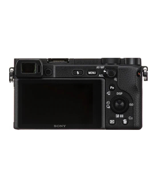 Alpha 6400 + SEL-P 16-50mm f/3.5-5.6 OSS II Nera