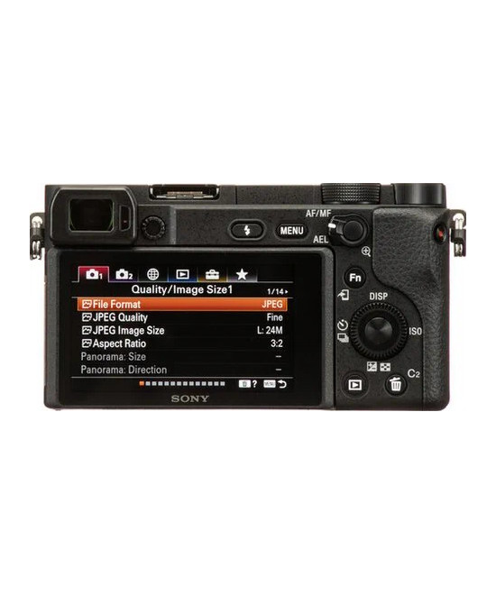 Alpha 6400 + SEL-P 16-50mm f/3.5-5.6 OSS II Nera