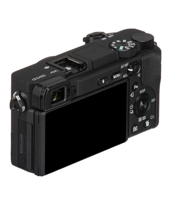 Alpha 6400 + SEL-P 16-50mm f/3.5-5.6 OSS II Nera