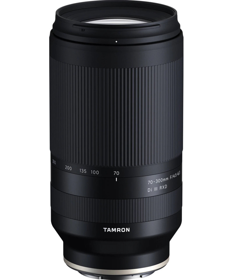 70-300mm f/4.5-6.3 Di III RXD Sony E-Mount