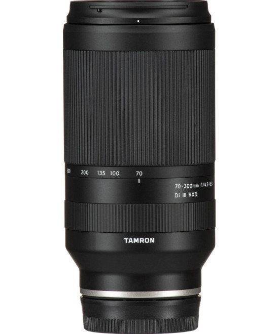 70-300mm f/4.5-6.3 Di III RXD Sony E-Mount