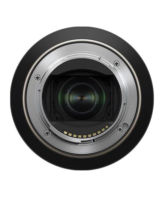 70-300mm f/4.5-6.3 Di III RXD Sony E-Mount