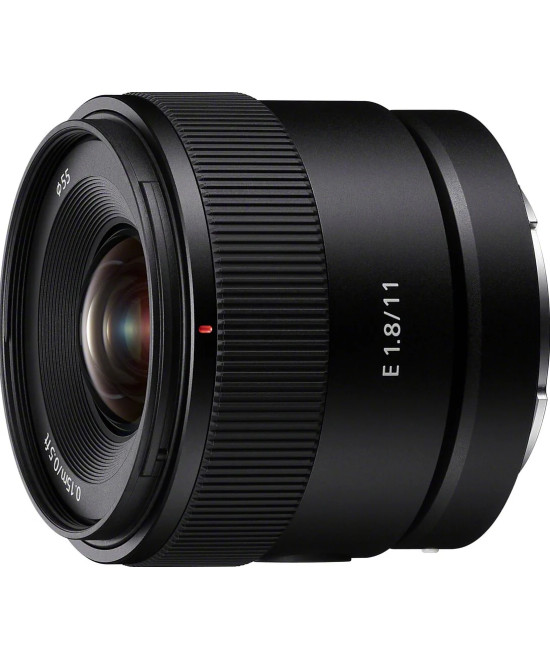 E 11mm f/1.8
