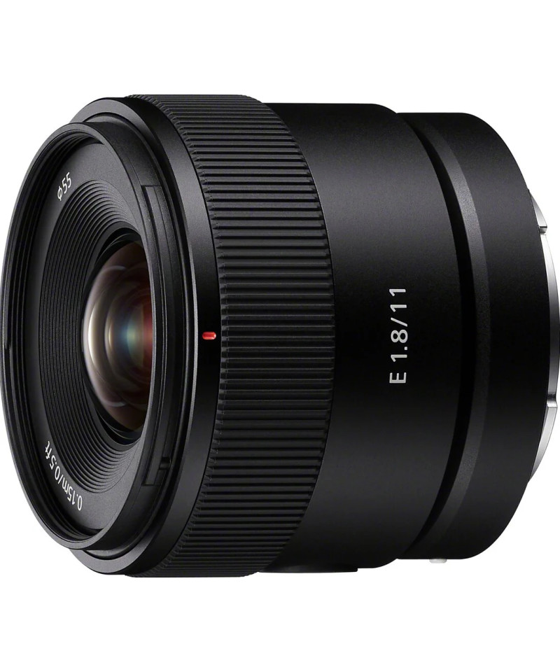 E 11mm f/1.8