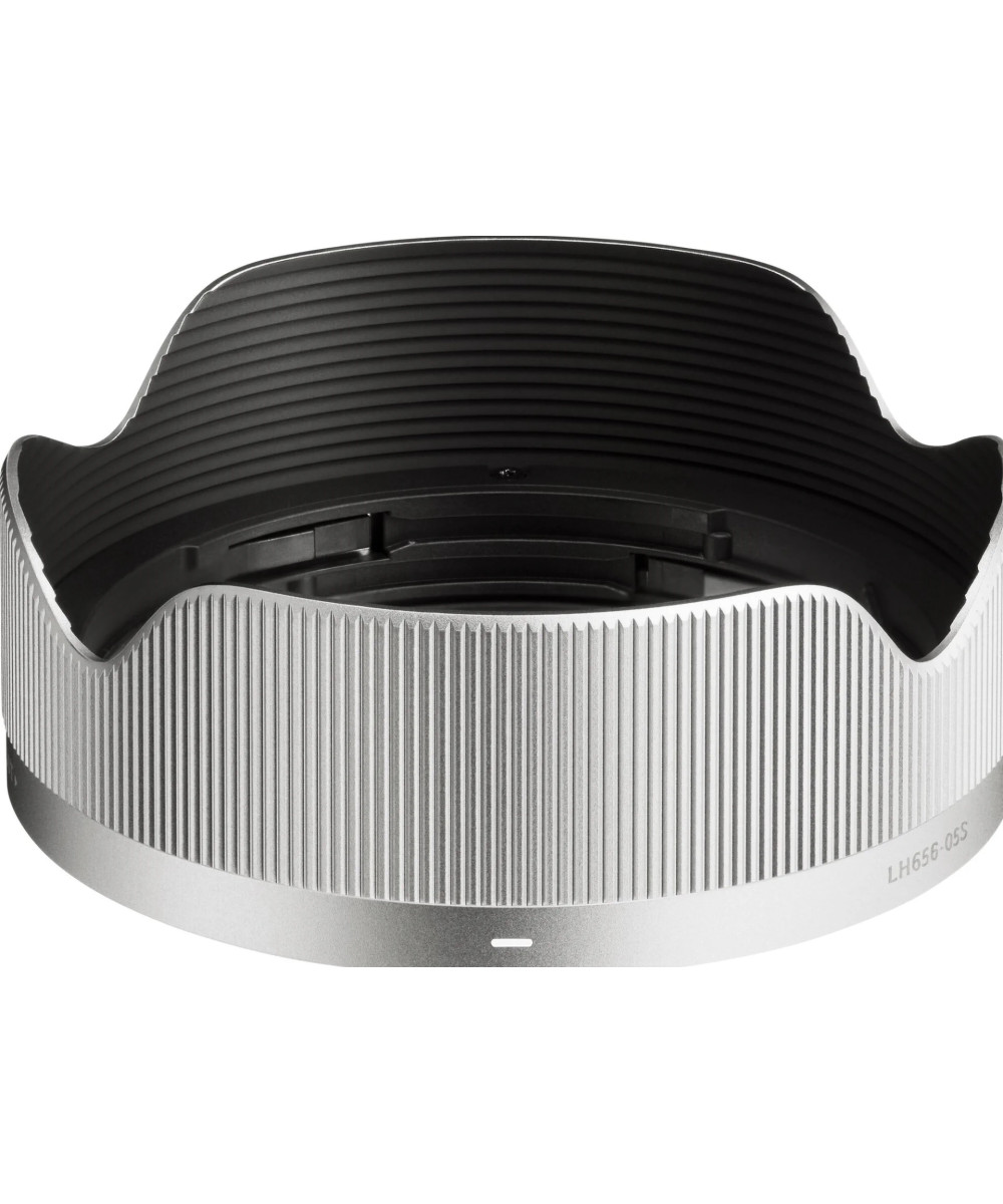 24mm f/2 DG Contemporary L-Mount - Silver i-Series