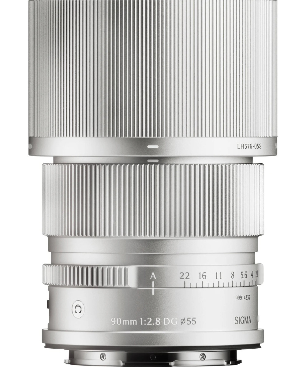 90mm f/2.8 DG Contemporary L-Mount - Silver i-Series