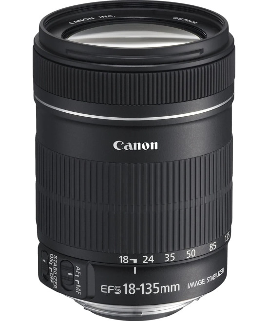 EF-S 18-135mm f/3.5-5.6 IS