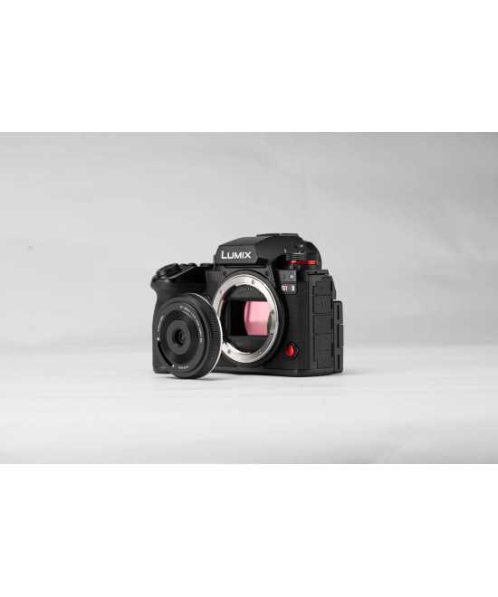 AF 28mm f/4.5 L-Mount