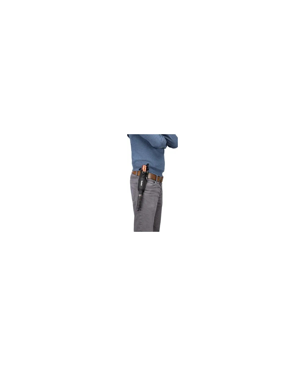 Compact Traveler No. 1 in Carbonio