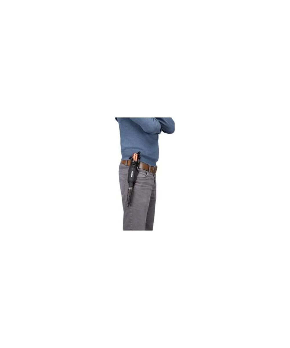 Compact Traveler No. 1 in Carbonio