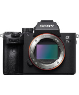 Alpha 7 III + SEL 28-70mm f/3.5-5.6 OSS II (Nuova serie 2026) E-Mount