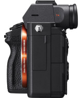 Alpha 7 III + SEL 28-70mm f/3.5-5.6 OSS II (Nuova serie 2026) E-Mount