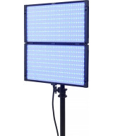 Pavoslim 240C LED RGBWW PANEL