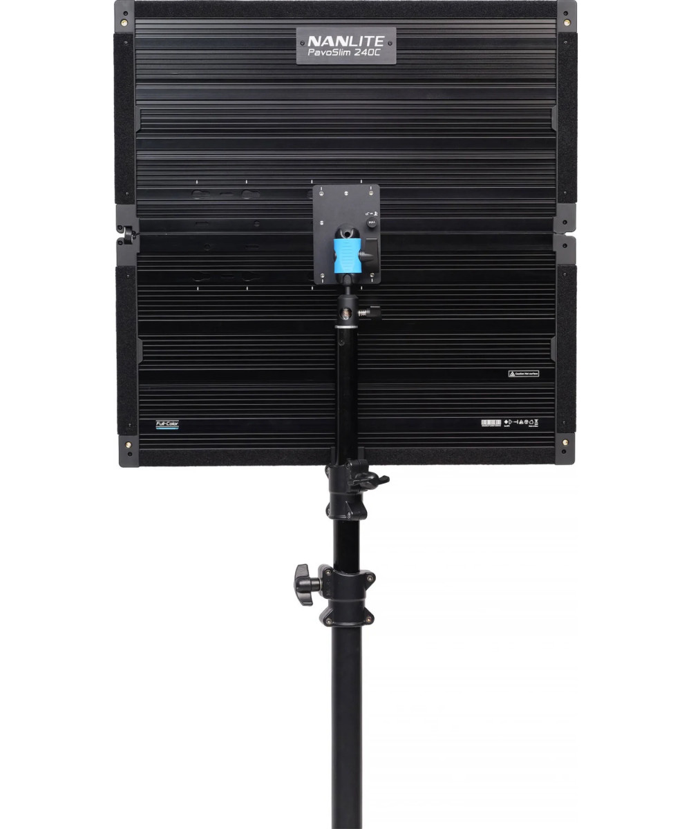 Pavoslim 240C LED RGBWW PANEL