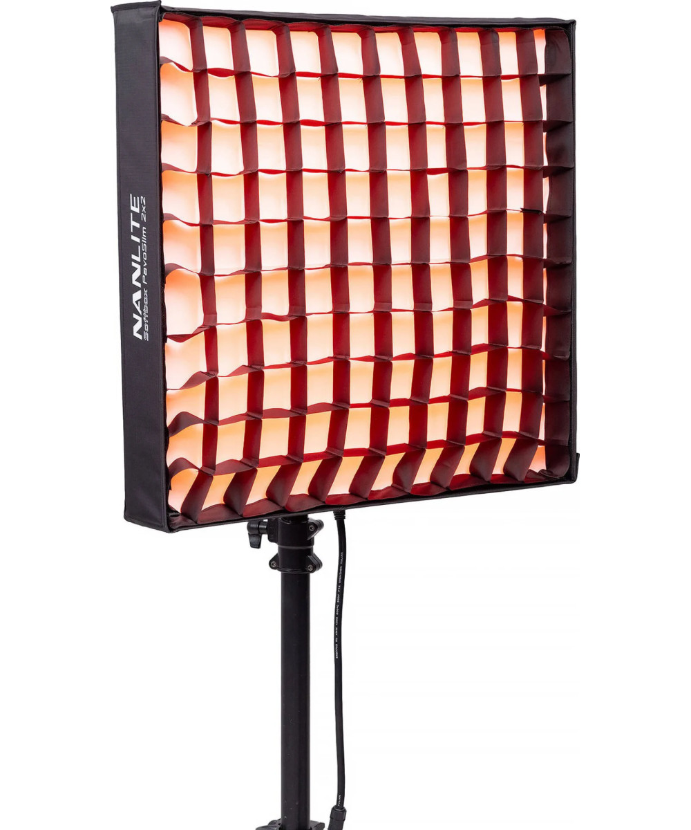 Pavoslim 240C LED RGBWW PANEL