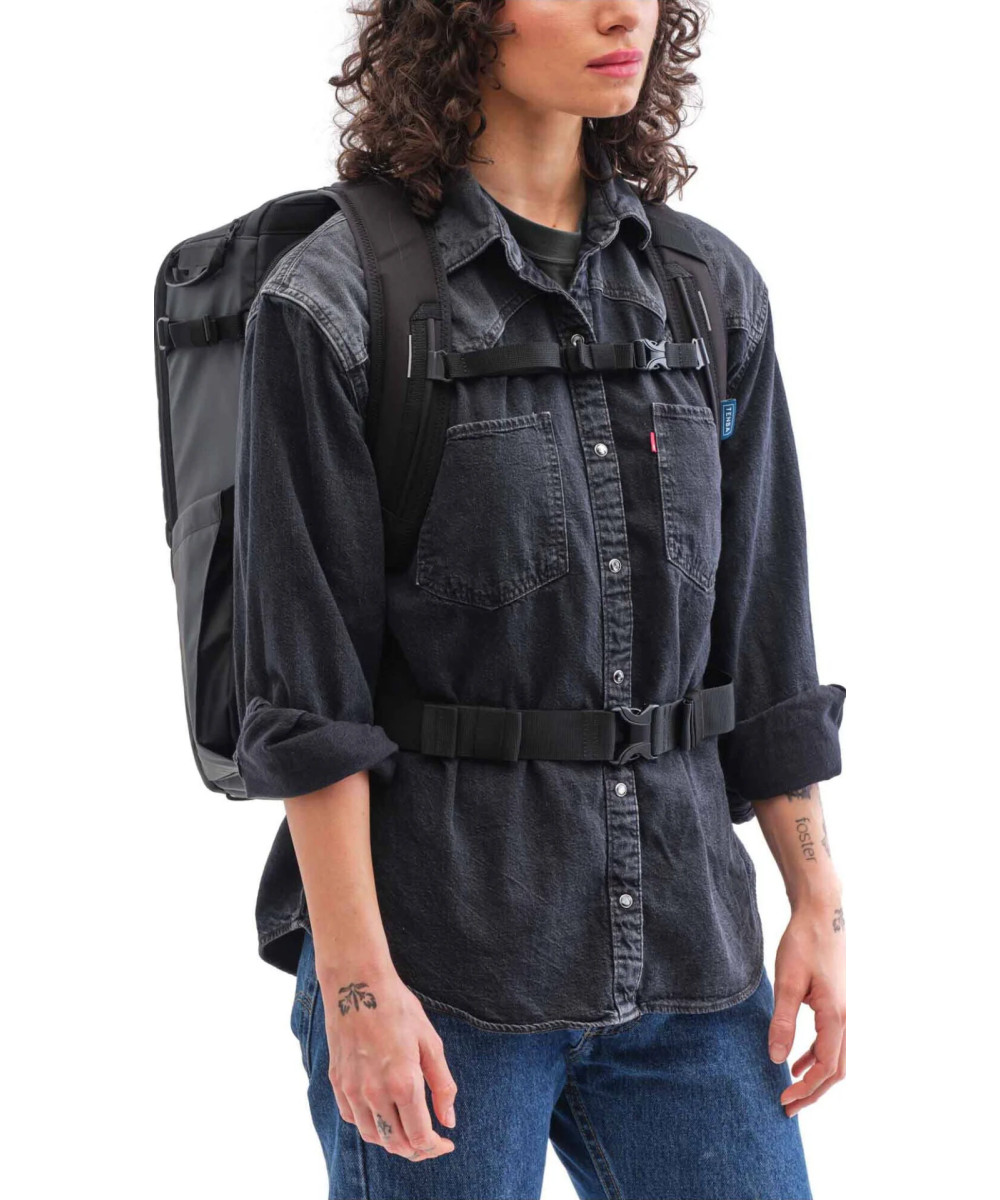 Solstice V2 24L Backpack - Black