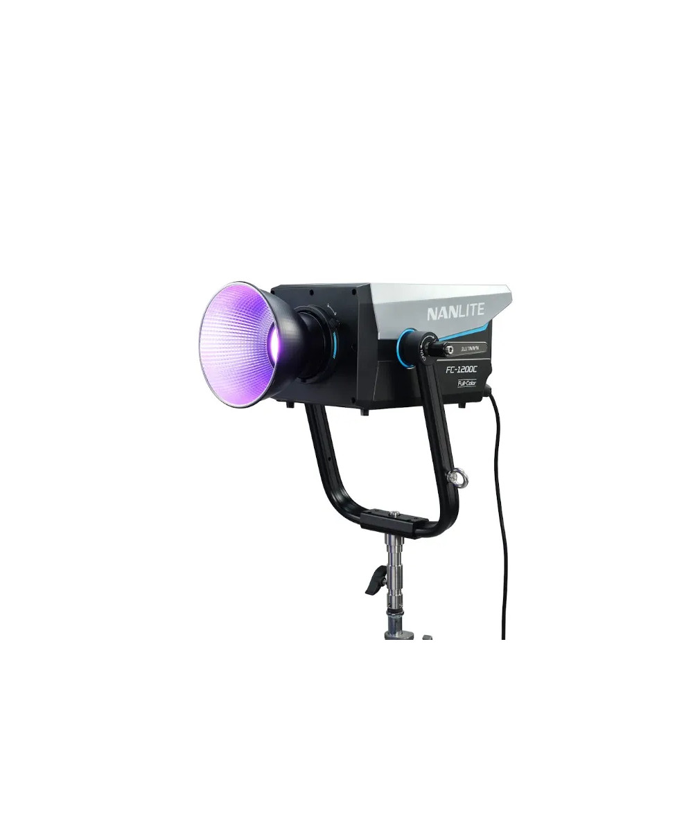 FC-1200C LED FULL-COLOR SPOT LIGHT