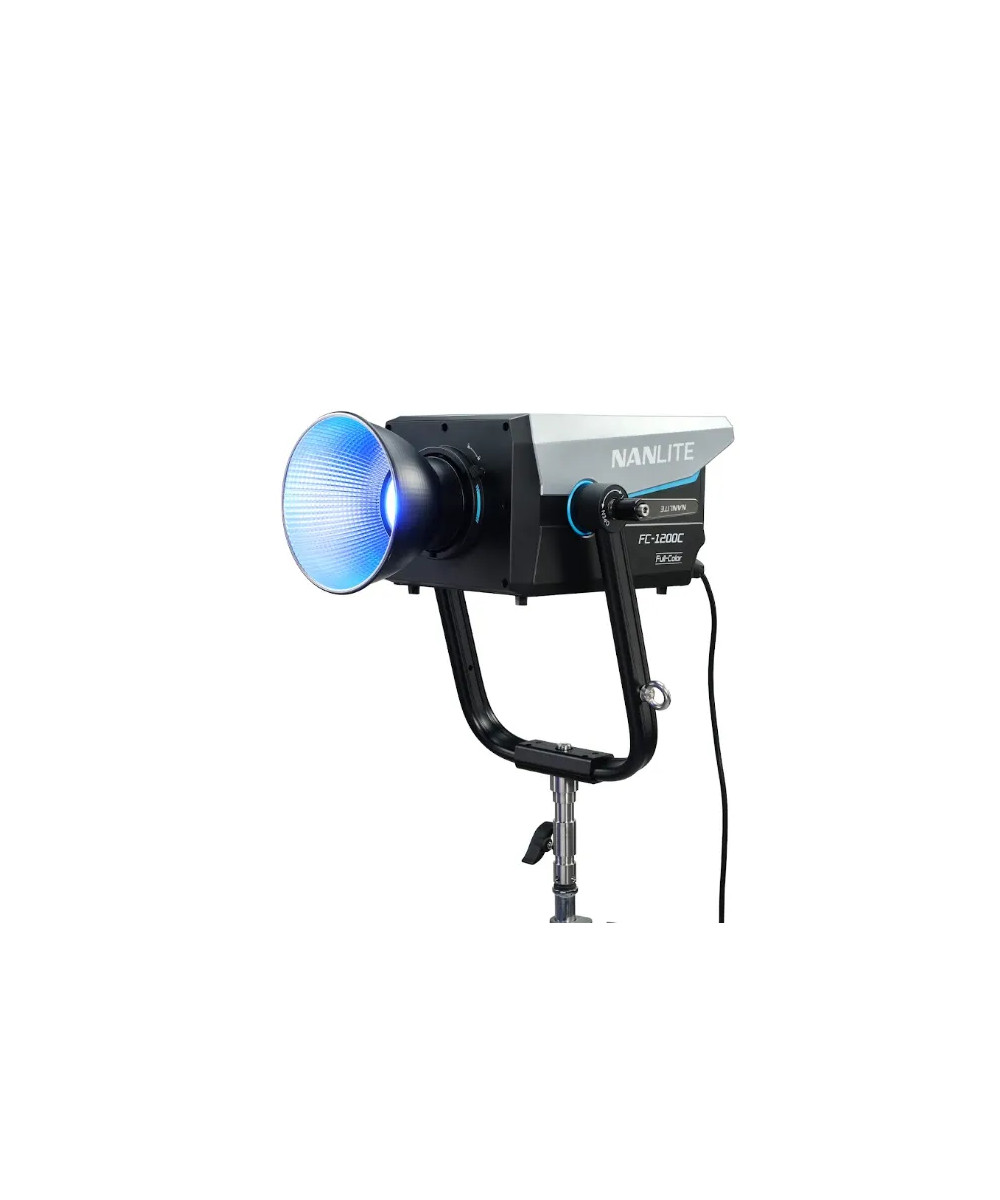 FC-1200C LED FULL-COLOR SPOT LIGHT