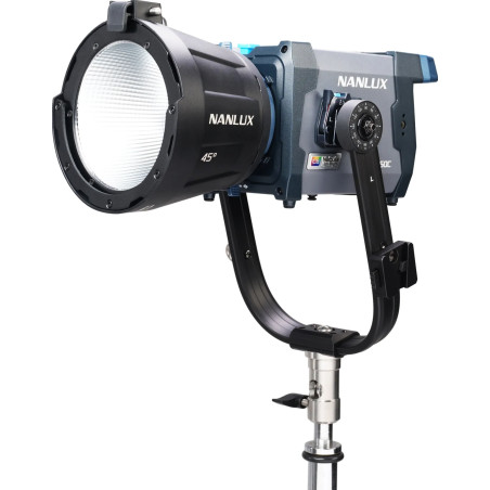 NANLUX - EVOKE 150C LED FULL-COLOR SPOT LIGHT