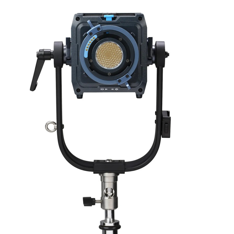 NANLUX - EVOKE 150C LED FULL-COLOR SPOT LIGHT